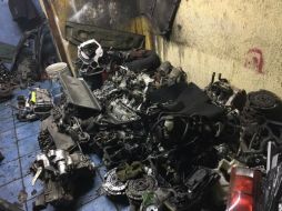 Fiscalía inició con las indagatorias para establecer a qué vehículos pertenecen las partes localizadas. TWITTER / @FiscaliaJal