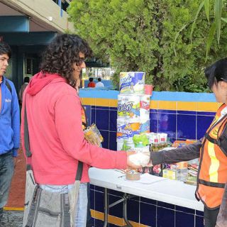 Preparatorianos crean proyecto para apoyar a migrantes en Jalisco