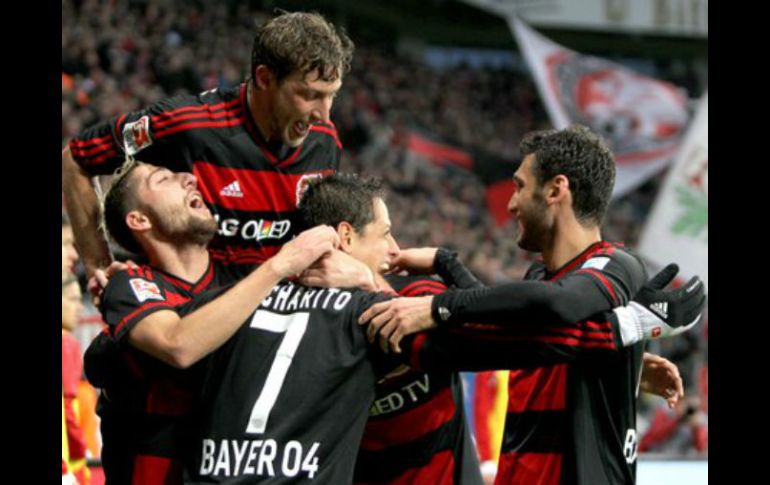 Javier Hernández querrá hacerse presente en el marcador. TWITTER / @bayer04fussball