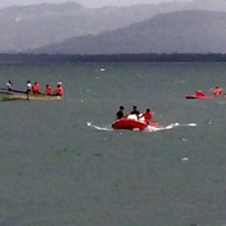 Localizan barco pesquero que naufragó en Sonora