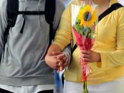 En algunos lugares, en medio de paisajes hermosos, las parejas pueden disfrutar leyendo y recitando poemas. EL INFORMADOR / ARCHIVO