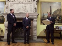 Volpi fue reconocido con la Cruz Oficial de la Orden Isabel la Católica. TWITTER / @jvolpi