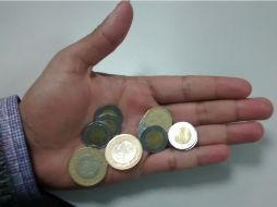 La depreciación del peso mexicano, según expertos, se debe a su alta aceptación global ante el desplome de petroprecios. EL INFORMADOR / O. Álvarez