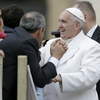 Tequileros obsequiarán botella especial al Papa Francisco