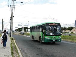 La Semov aplicó un total de 37 mil infracciones en contra de unidades que circulan por Periférico en 2015. EL INFORMADOR / ARCHIVO