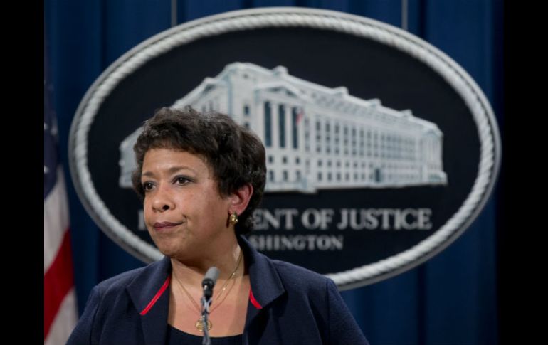 Loretta Lynch dice que la decisión de Ferguson de rechazar el acuerdo no le dejó otra opción que demandar. AP / C. Kaster