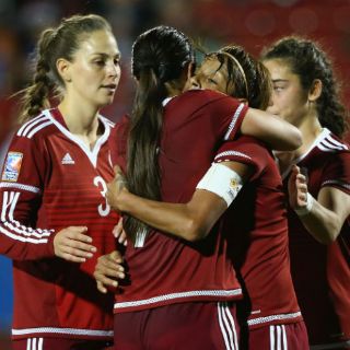 Tri femenil inicia con el pie derecho Preolímpico