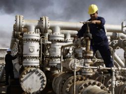 Comienza a sentirse el efecto negativo de la caída de los precios del petróleo. AP / A. Al-Jurani