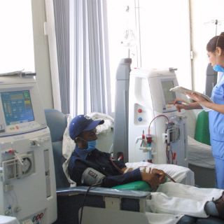 Acto de amor hace que esposa done riñón a su pareja