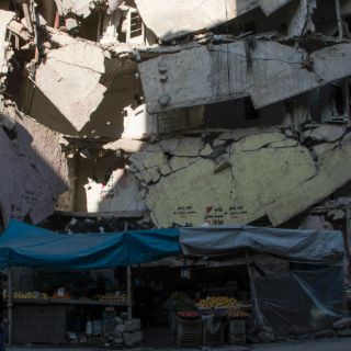 Francia pide a Rusia dejar de bombardear Siria