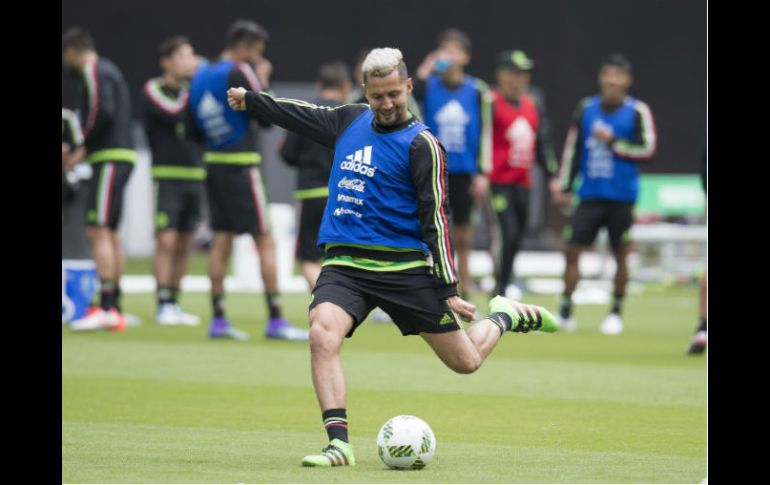 El defensa de Gallos Blancos admitió que le hace falta tener más ritmo de juego después de su lesión. MEXSPORT / ARCHIVO