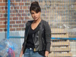 La serie es protagonizada por la ex Miss Mundo, quien además es actriz y cantante hindú, Priyanka Chopra. TWITTER / @quianticotv