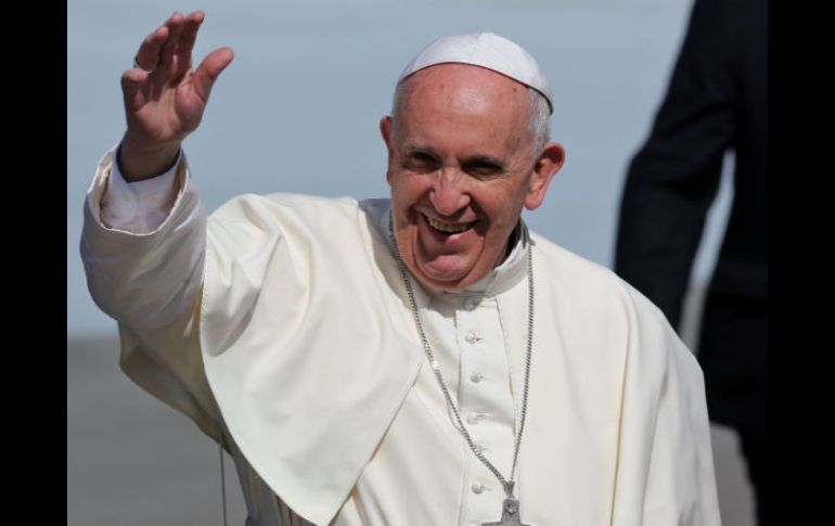 Su Santidad se dirige a México profundamente apenado por la tragedia, desea la pronta recuperación de los heridos. EFE / A. Ernesto