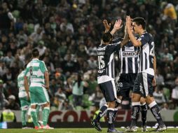 Dorlan Pabón celebra el gol que abrió el marcador. AFP / A. Flores