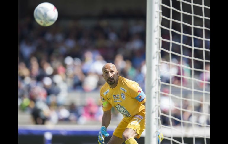 Óscar Pérez acumula seis torneos con Pachuca. MEXSPORT / O. Martínez