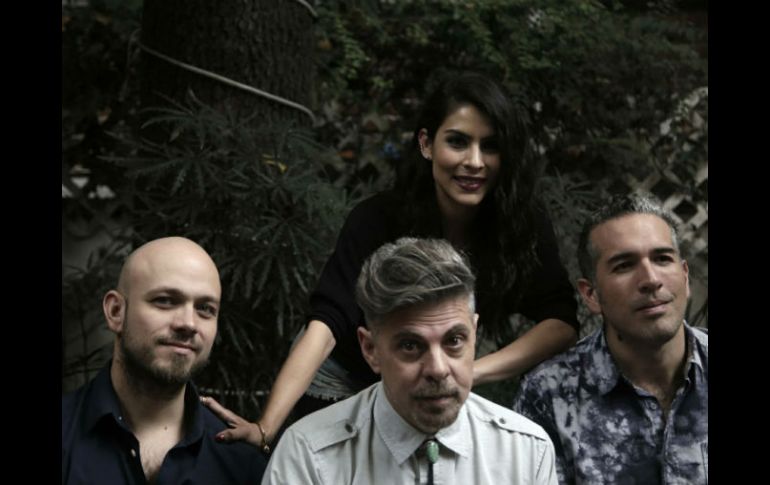 Durante 90 minutos, la banda pop lanzó sus mejores acordes previo al Día de San Valentín. SUN / ARCHIVO