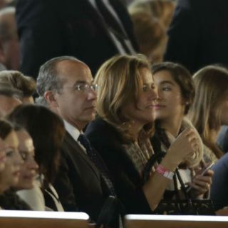 Calderón y Zavala acuden a misa en la Basílica