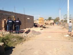 Se solicitó la presencia de la Fiscalía y de peritos forenses para que el cadáver fuera trasladado a la Morgue. ESPECIAL /