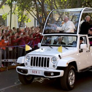 El Papa Francisco llega a la Basílica