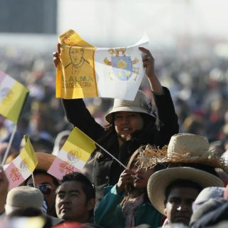 Bloquean señales de celulares e internet en El Caracol, Ecatepec