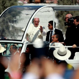 Avanza convoy del Papa hacia el Seminario de Ecatepec