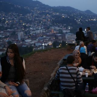 Bosnia solicita su adhesión a la Unión Europea