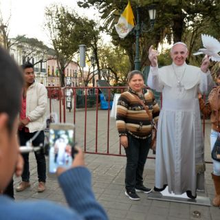 Con júbilo, esperan llegada del Papa a Chiapas