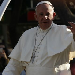 Padres de los 43 esperan que Papa hable sobre desaparecidos