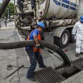 Inicia trabajo preventivo de desazolve en Guadalajara