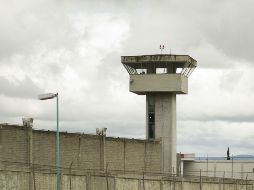 Personal policial, con apoyo de elementos de la Sedena, acudió al penal para mantener el orden. EL INFORMADOR / ARCHIVO