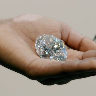 Extraen el mayor diamante jamás hallado en Angola