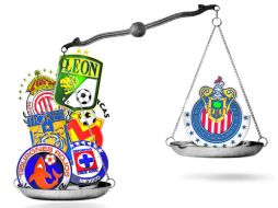 Mientras Chivas recurre a jóvenes de su cantera para subsanar lesiones, sus rivales van por un futbolista extranjero. EL INFORMADOR / J. López
