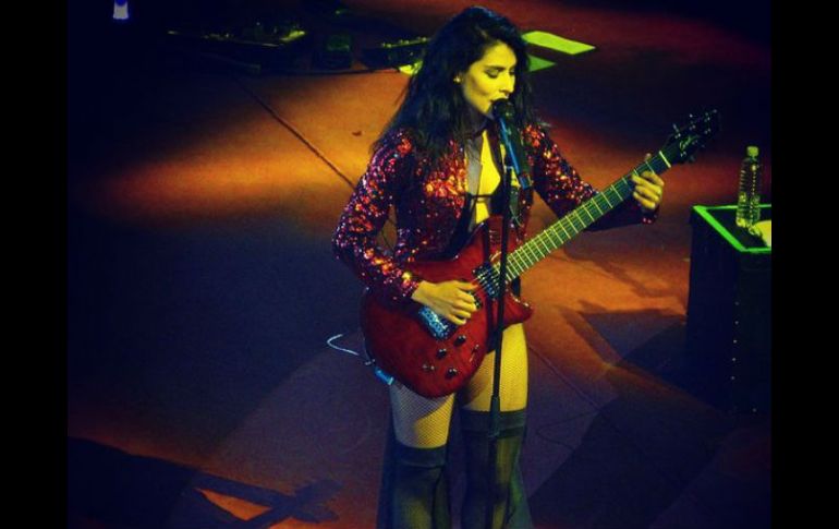 La cantante dice que se encuentra en el mejor momento de su vida, pues cada día descubre algo nuevo de sí. TWITTER / @Maria_LeonPL