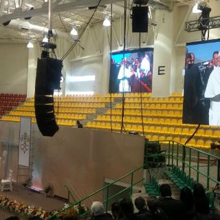 Francisco sostiene encuentro en Bachilleres