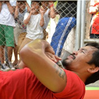 Manny Pacquiao reconsidera su retiro del boxeo