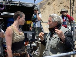 George Miller pasó más de una década tratando de poner en marcha la cinta, sin mencionar los meses de producción en el desierto. TWITTER / @madmaxmovie