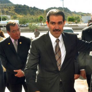 Proceden contra persona que ostentaba ser primo de Padrés