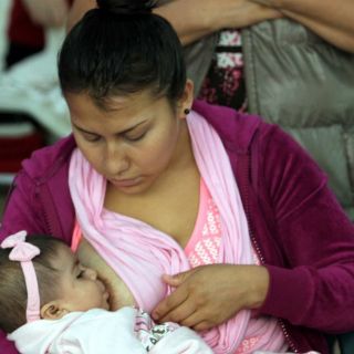 Proponen ampliar de tres a cuatro meses el periodo de lactancia