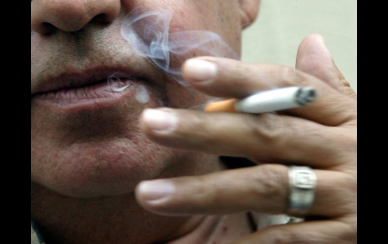 La mayoría de personas que fuman o solían fumar causan irritación en los pulmones. EL INFORMADOR / ARCHIVO