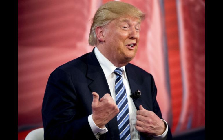 Trump reitera su propuesta de construir el muro en la frontera con México y que sería pagado por el Gobierno mexicano. AP / A. Harnik