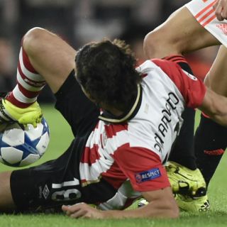 El PSV descansa a Guardado en liga para que juegue Champions