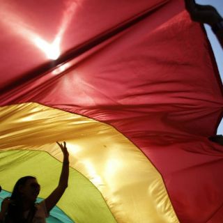 Parejas homosexuales ya pueden adoptar en Portugal