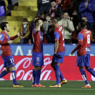 Levante golea a Getafe en Liga española