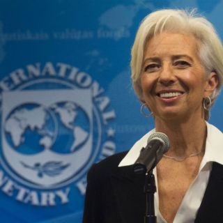Carstens felicita a Lagarde por reelección en FMI