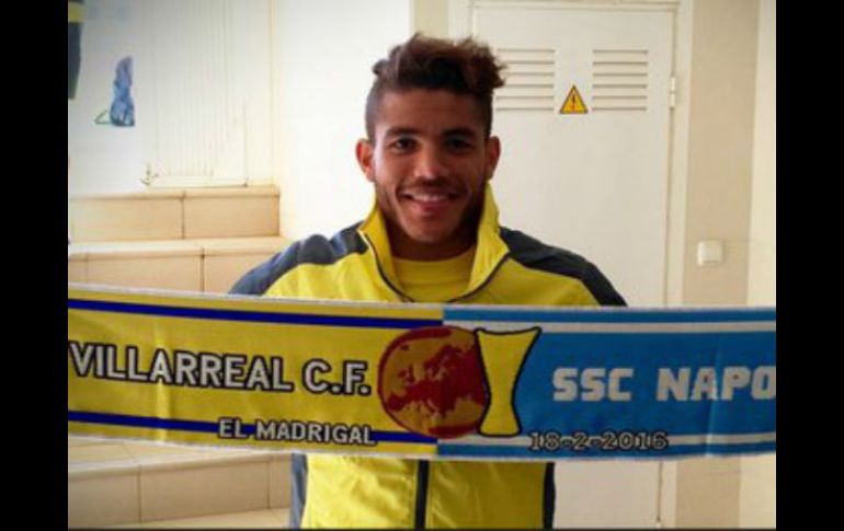 El mediocampista se lesionó en el minuto 33 en el choque con los italianos y pidió su cambio, lo que preocupó al cuerpo mpedico. TWITTER / @VillarrealFC