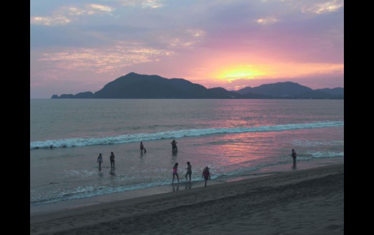 Belleza. La Bahía Santiago es un hermoso escenario. EL INFORMADOR / V. García Remus