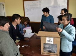 Son varias las encuestas que dan la victoria al 'no' para la reelección de Morales. AFP / A. Raldes