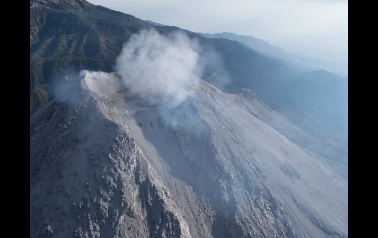 Alertan sobre la probabilidad de que se registre caída de ceniza en la zona. TWITTER / @PC_Colima