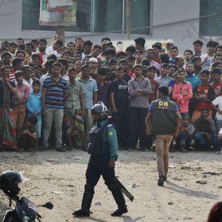 Detienen a tres implicados en ataque contra templo en Bangladesh