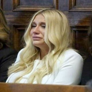 Taylor Swift dona 250 mil dólares a Kesha